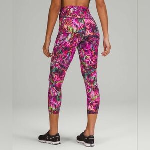 Lululemon Base Pace High-Rise Running Tight 25" Hyper Flow Pink Multi 0